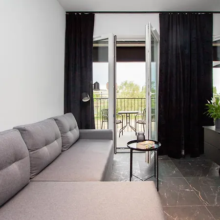 Apartly - Bulwar107 I Balcony & Riverside Apartament *